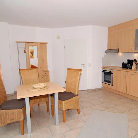 Haus-moeweninsel-whg-03 Apartmán *